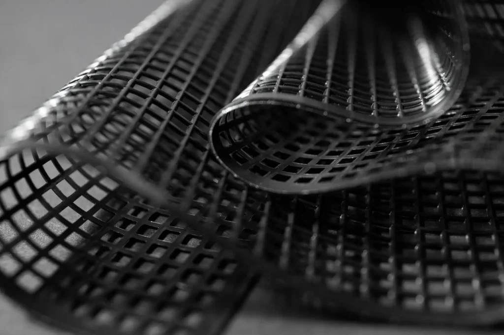 Flexibles Gittermaterial im Zeichen des nachhaltigen Spritzgusses Flexibles Gittermaterial im Zeichen des nachhaltigen Spritzgusses